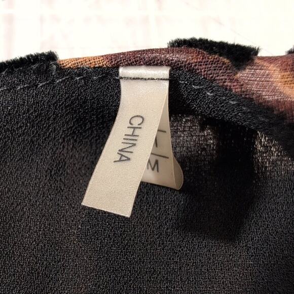 Elie Tahari Noelle Leopard Print Velvet Burnout Blouse, size Medium - Picture 5 of 12